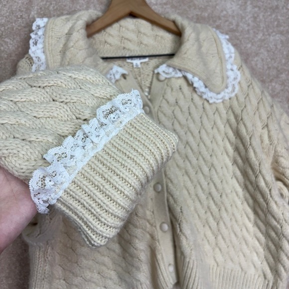NWT For Love & Lemons Milana Cardigan Sweater Size XL Cable Knit Lace Boho‎ - Picture 3 of 15